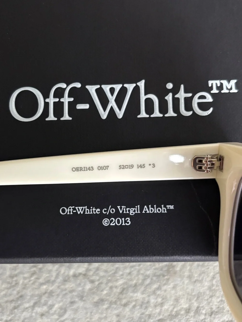 Off-White Lincoln Acetate Sunglasses, Brand New 🔥